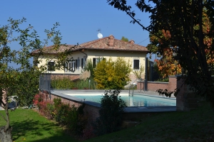 Casa Caimotta - Chambres avec piscine à Neive, Piémont.